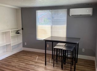 6205 N Hanlin Ave #1/2, Azusa, CA 91702