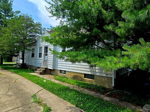 2nd image of 609-611 Peach Orchard Ave #609-611