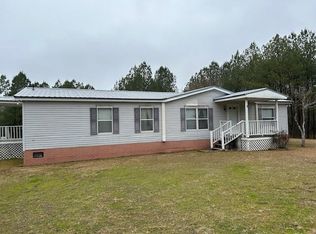 6097 Wroten Rd, Smithdale, MS 39664