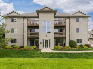 620 Colton Cir NE UNIT 4, Cedar Rapids, IA 52402
