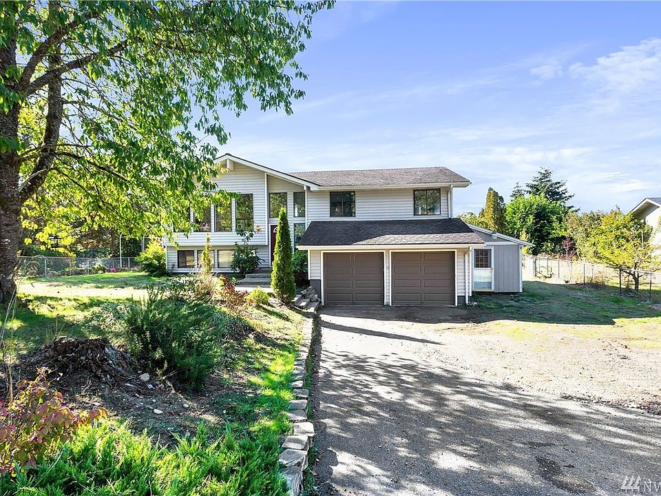 view of house from driveway
