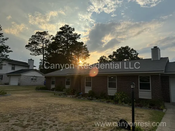 6778 Weeping Water Run, Fayetteville, NC 28314