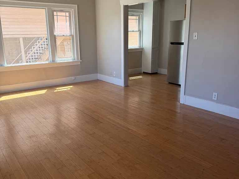 809 S I St #205 — Photo 2