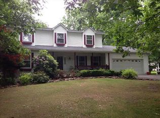 18 Blue Jay Blvd, Hopewell Junction, NY 12533