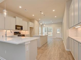 348 Rise Ln, Montgomery, TX 77316