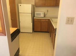 1114 Claflin Rd APT 204, Manhattan, KS 66502