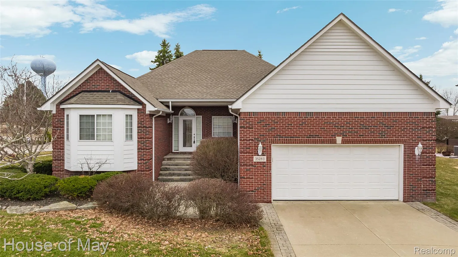 35260 Bradford Dr photo 1