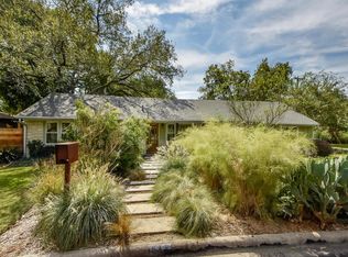 1402 E 15th St, Georgetown, TX 78626