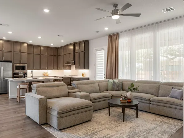 298 Canal Dr, Dripping Springs, TX 78620