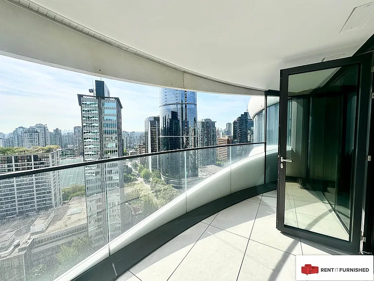 1033 Nelson St #1901 — Photo 17