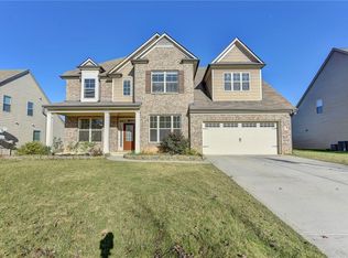 575 Woodburn Ln, Lawrenceville, GA