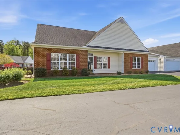 7321 Dress Blue Cir, Mechanicsville, VA 23116