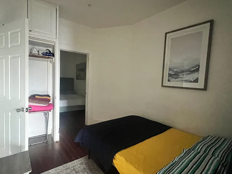 422 Saint Pauls Ave #1 — Photo 6