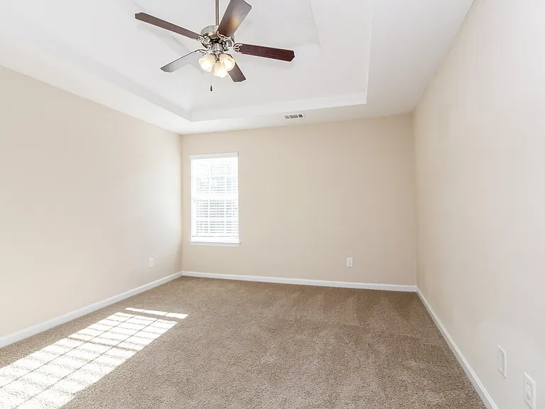 4940 Hopewell Manor Dr — Photo 24