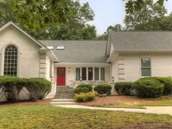238 Foggy Bottom Dr, Carrollton, GA 30116