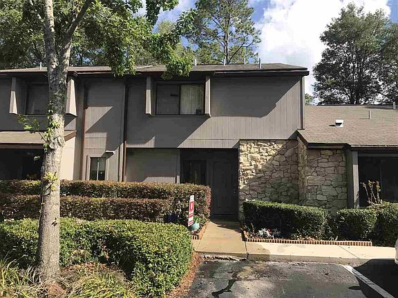 2nd image of 3712 NW 55th Pl