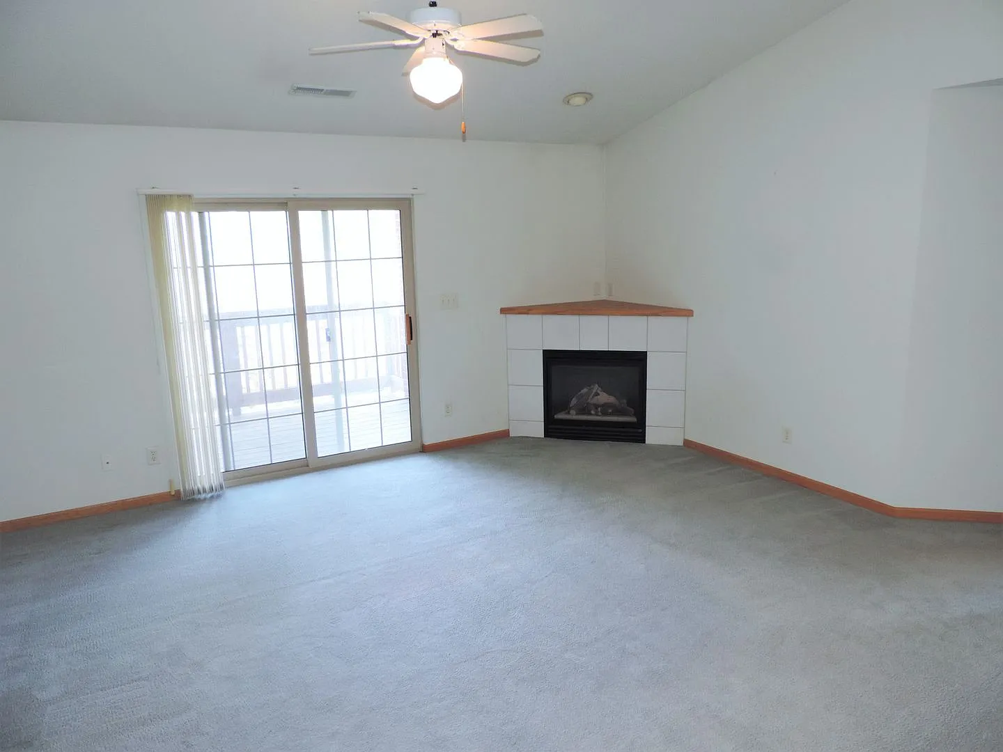 $1,210 | 2 Bedroom, 1 Bathroom Condo | Sublease | Pet Friendly* | Available for an Immediate Move... — Photo 3