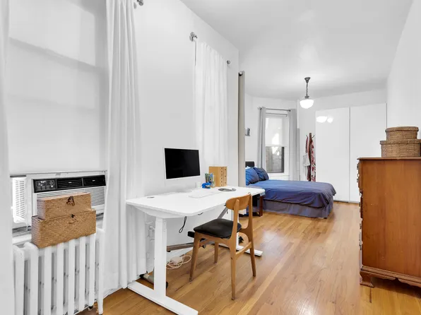 993 Amsterdam Avenue image 5 of 7