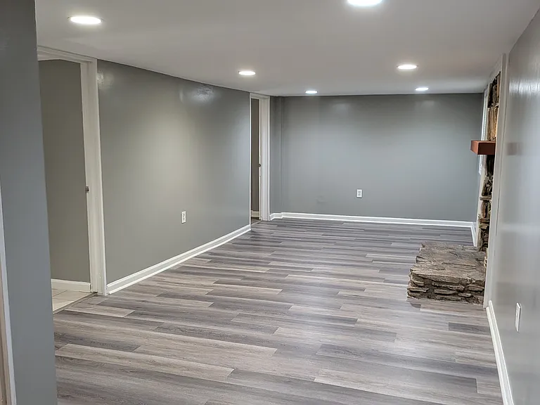 2408 Melody Ln NW — Photo 21