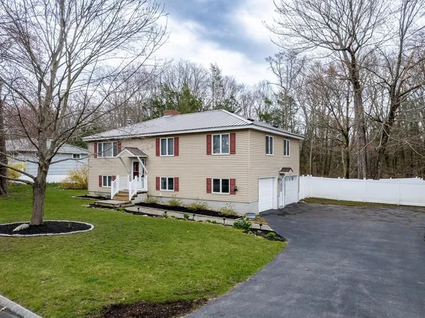 22 Taft Road, Portsmouth, NH 03801