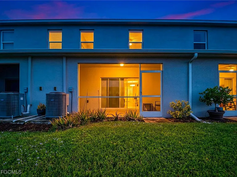 15376 Wildflower Cir — Photo 2