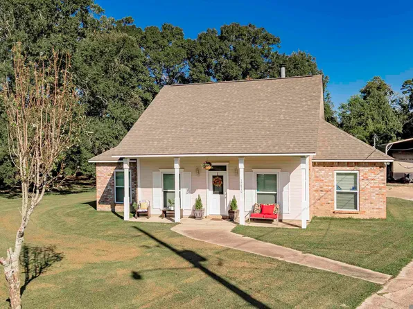 32810 Poplar Ct, Denham Springs, LA 70706