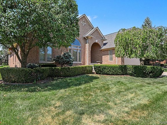4th image of 55349 Nile Way