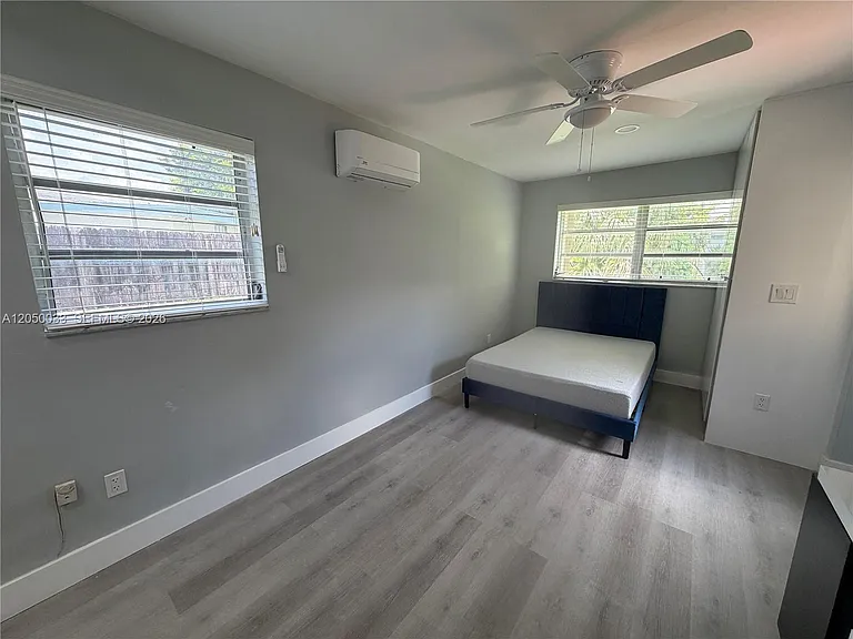 7889 NW 174th St #STUDIO — Photo 1