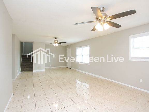 3rd image of 4020 Whitaker Dr