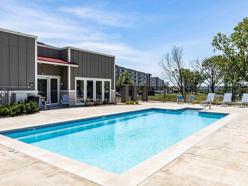 Fairway Flats 1525 Birdie Way Lawrence KS Zillow