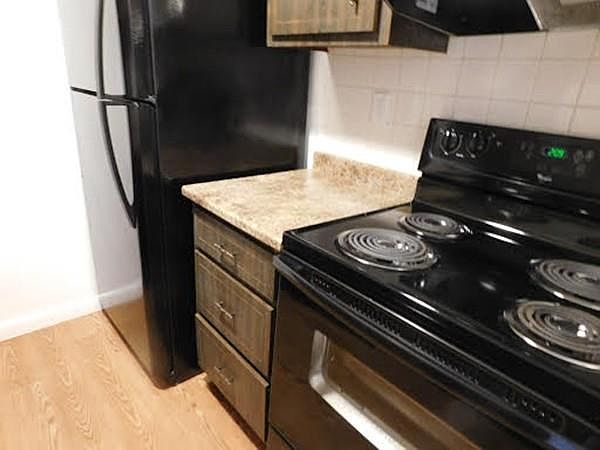 2nd image of 116 Trapelo Rd APT 2