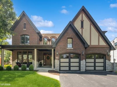 438 W 3rd St, Elmhurst, IL, 60126