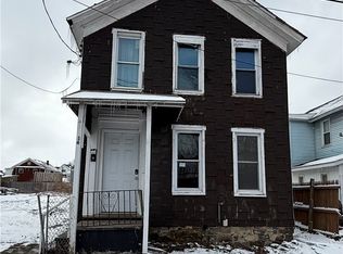 16 Barnes Ave, Utica, NY