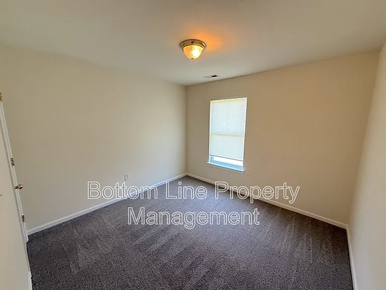 6926 Brandon Chase Ln — Photo 14