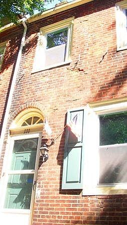 Historic Mole st 250 years old