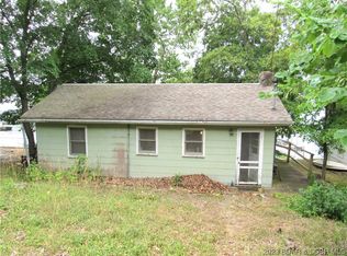 27828 Lindsey Ln, Rocky Mount, MO 65072