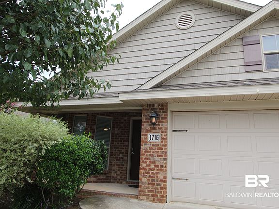 2nd image of 1716 Toulouse Ln