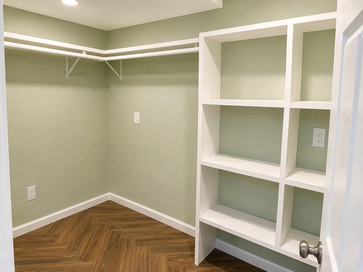 3 bed, 1971 sqft, $5,500 — Photo 3