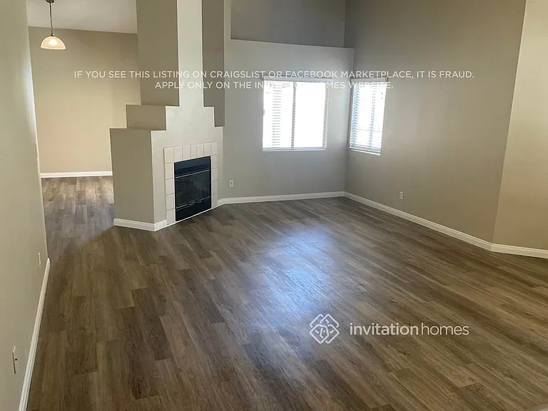 1629 Palmae Way — Photo 2