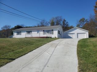 4887 Pinecrest Rd, Millport, NY 14864