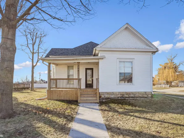 208 N 4th St, Montezuma, IA 50171