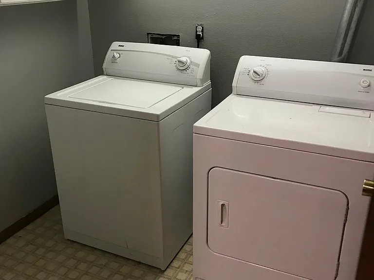 Shared Washer Dryer