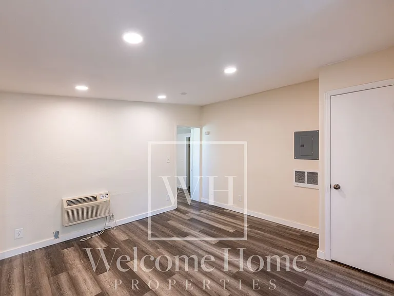 116 SW 13th St — Photo 11
