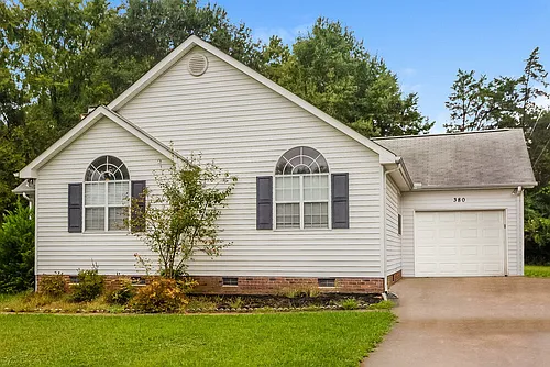 380 Canter Ct NW Photo 1