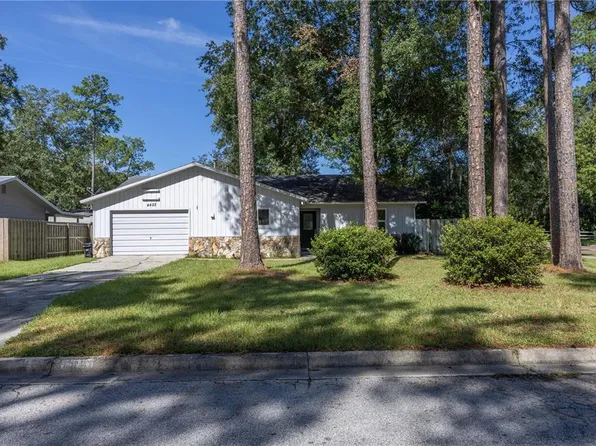 4422 NW 20th Dr, Gainesville, FL 32605