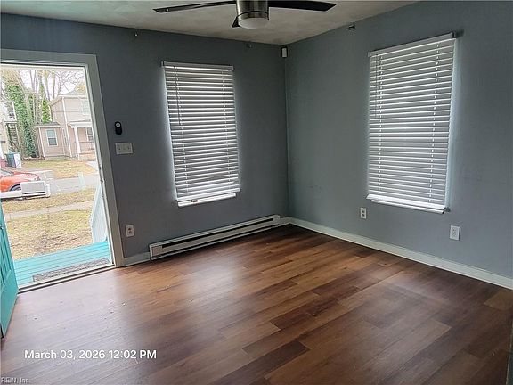 4th image of 307 Central Ave