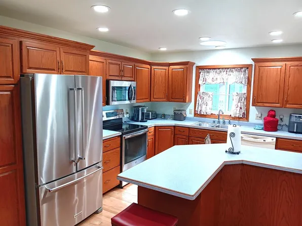 5505 Ethelwyn Road, Madison, WI 53713