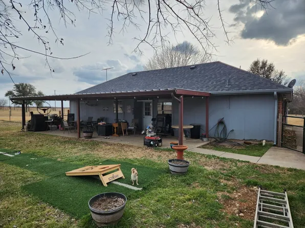 541 Bakers Branch Rd, Waxahachie, TX 75167