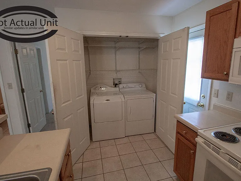 1413 N Frideriki Dr — Photo 10