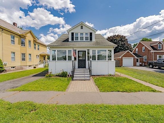 2nd image of 36 Cross St